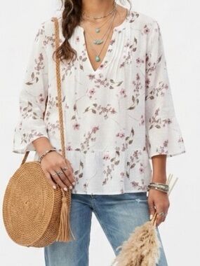 Gap Pin-Tuck Bell Sleeve Top
